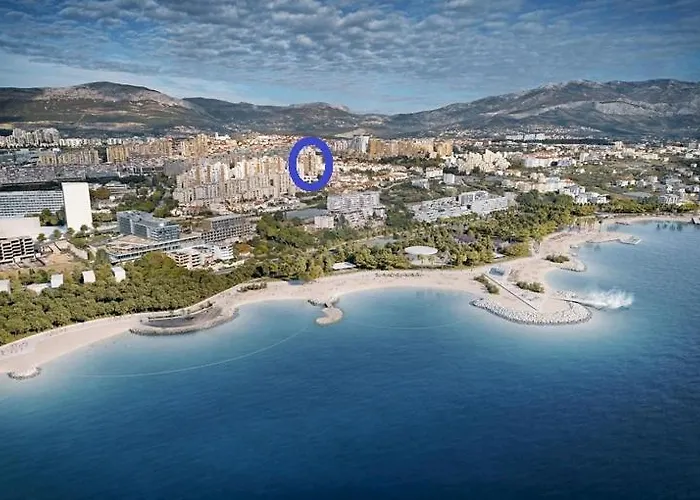 شقة Azure View