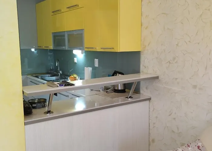 Azure View Apartman *